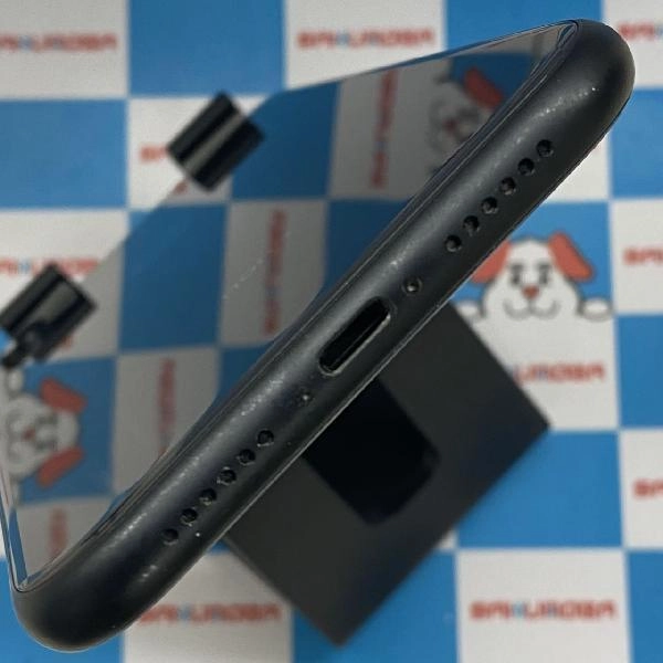 iPhoneXR au版SIMフリー 64GB MT002J/A A2106