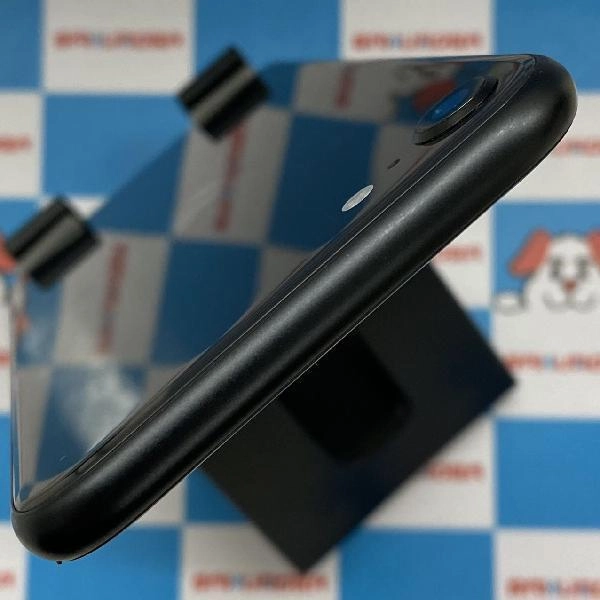 iPhoneSE 第2世代 Apple版SIMフリー 128GB MXD02J/A A2296 極美品 ブラック