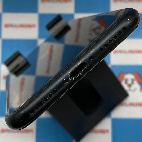 iPhoneSE 第2世代 au版SIMフリー 128GB MXD02J/A A2296 ブラック