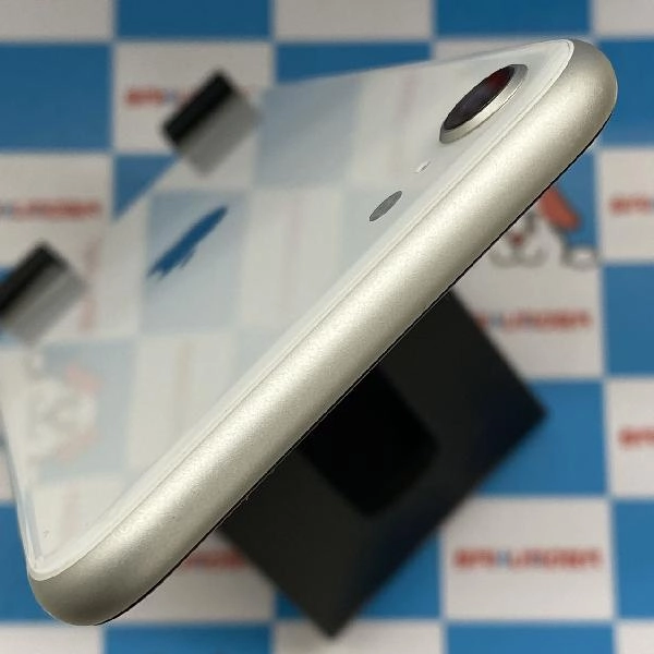 iPhoneSE 第2世代 SoftBank版SIMフリー 64GB MHGQ3J/A A2296 極美品 ホワイト