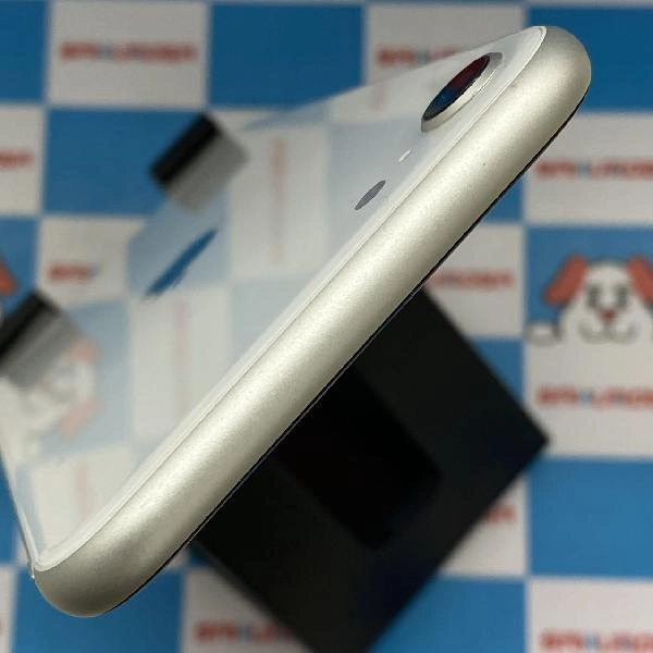 iPhoneSE 第2世代 Apple版SIMフリー 128GB MHGU3J/A A2296 極美品 ホワイト
