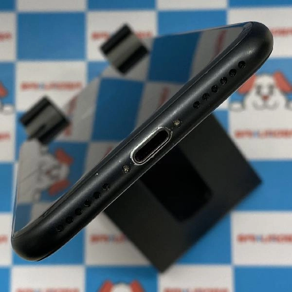 iPhoneSE 第2世代 docomo版SIMフリー 128GB MXD02J/A A2296 極美品 ブラック