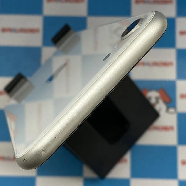 iPhoneSE 第2世代 SoftBank版SIMフリー 64GB MHGQ3J/A A2296 美品 ホワイト