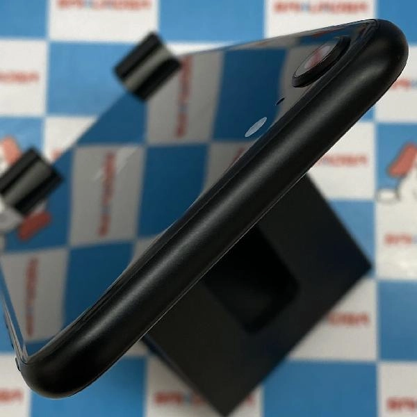 iPhoneSE 第2世代 au版SIMフリー 64GB MX9R2J/A A2296 ブラック