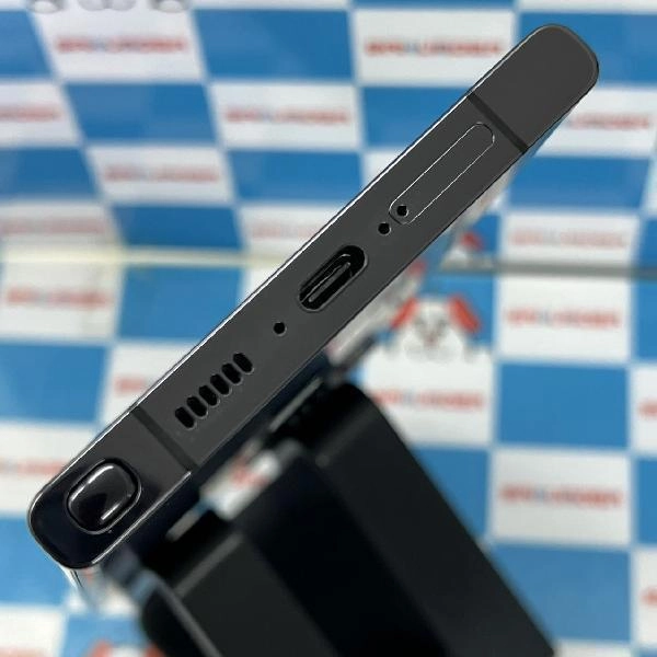 Galaxy S23 Ultra SC-52D docomo 512GB SIMロック解除済み 新品同様品