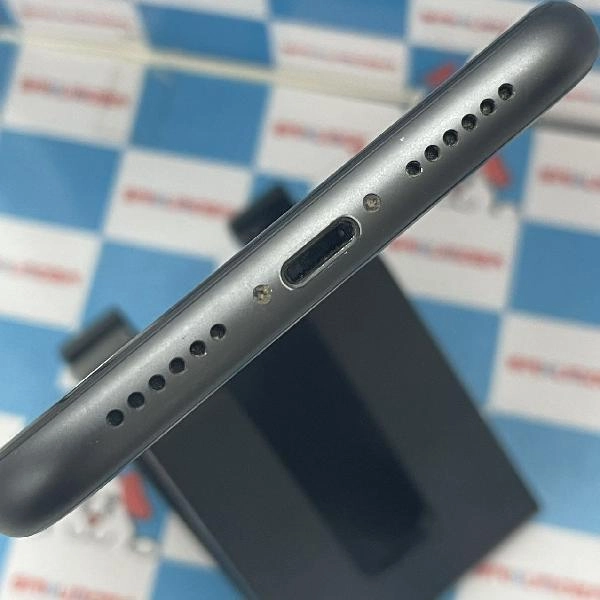 iPhone11 Apple版SIMフリー 128GB MWM02J/A A2221 ブラック