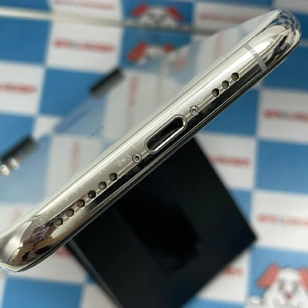 iPhoneXS docomo版SIMフリー 64GB MTAX2J/A A2098 シルバー