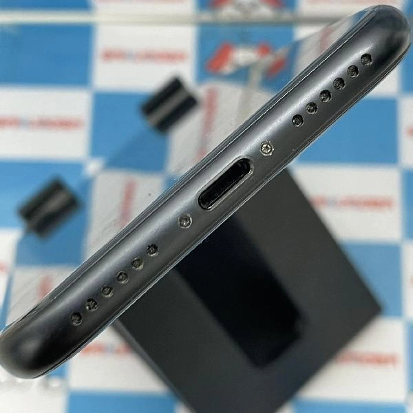 iPhoneSE 第2世代 Apple版SIMフリー 128GB MXD02J/A A2296 ジャンク品 ブラック