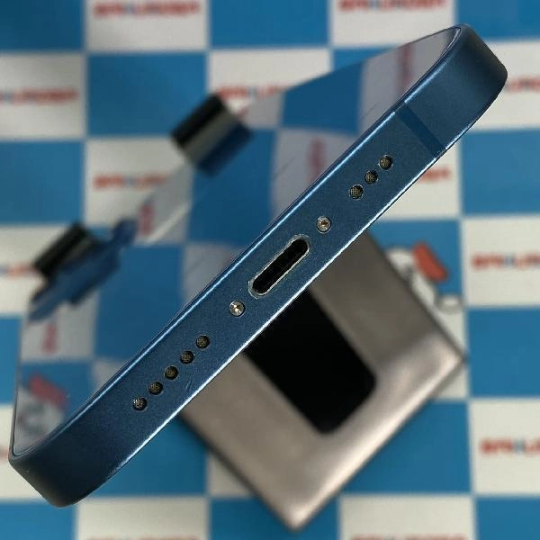 iPhone13 Apple版SIMフリー 256GB MLNM3J/A A2631 極美品