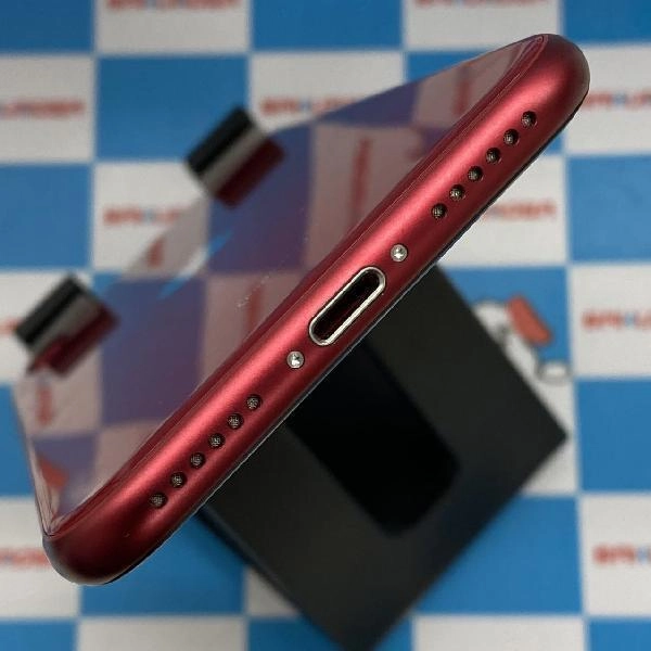 iPhoneSE 第3世代 au版SIMフリー 64GB MMYE3J/A A2782 極美品