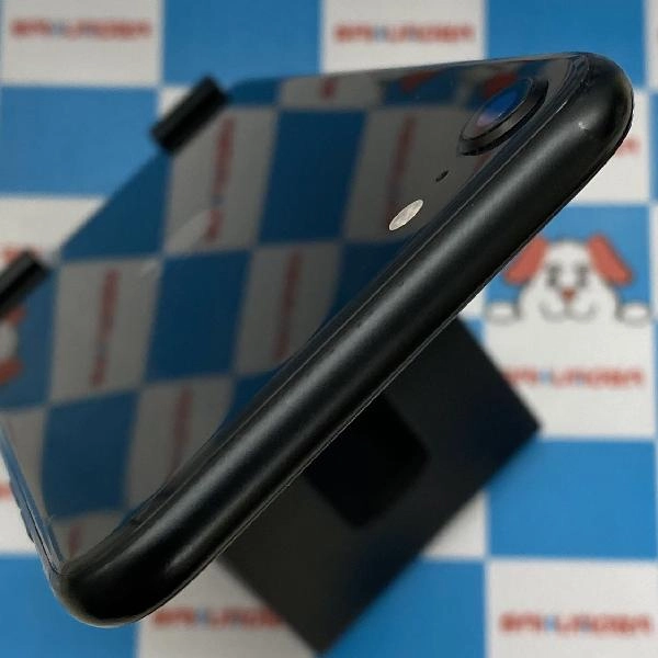 iPhoneSE 第2世代 au版SIMフリー 64GB MHGP3J/A A2296 美品 ブラック