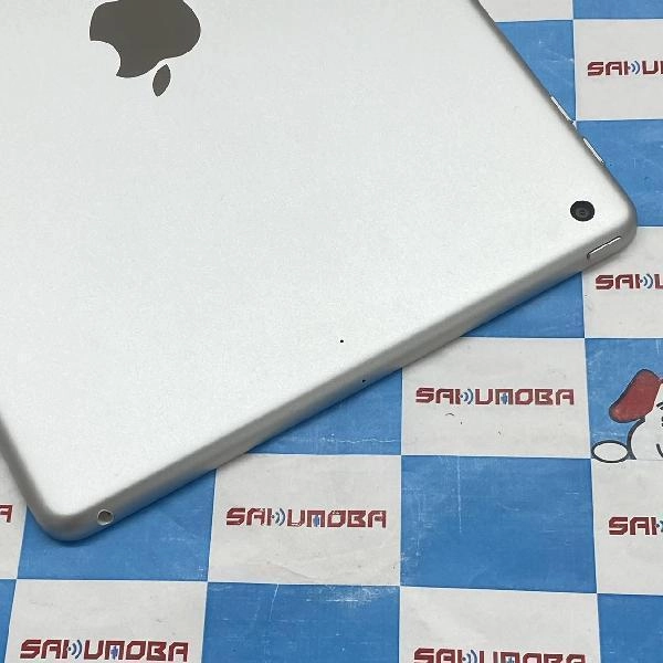 iPad 第6世代 Wi-Fiモデル 32GB MR7G2J/A A1893 新品同様