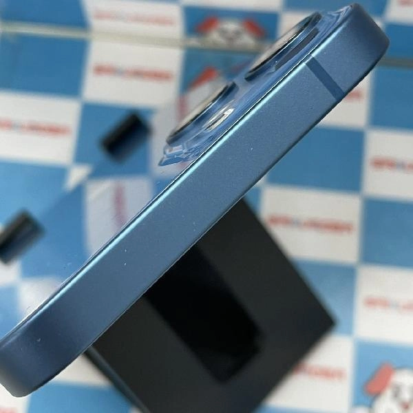 iPhone13 Apple版SIMフリー 256GB MLNM3J/A A2631 極美品