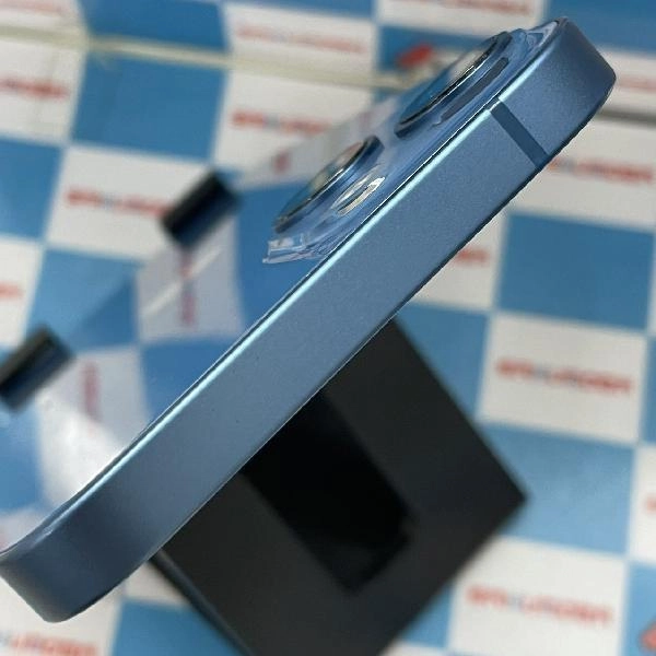 iPhone13 海外版SIMフリー 256GB MLQA3VN/A A2633