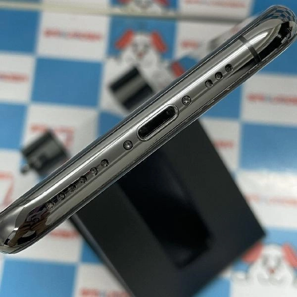 iPhoneXS au版SIMフリー 256GB MTE02J/A A2098 極美品 スペースグレイ