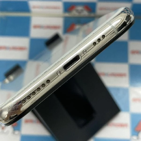iPhoneXS au版SIMフリー 256GB MTE12J/A A2098 シルバー