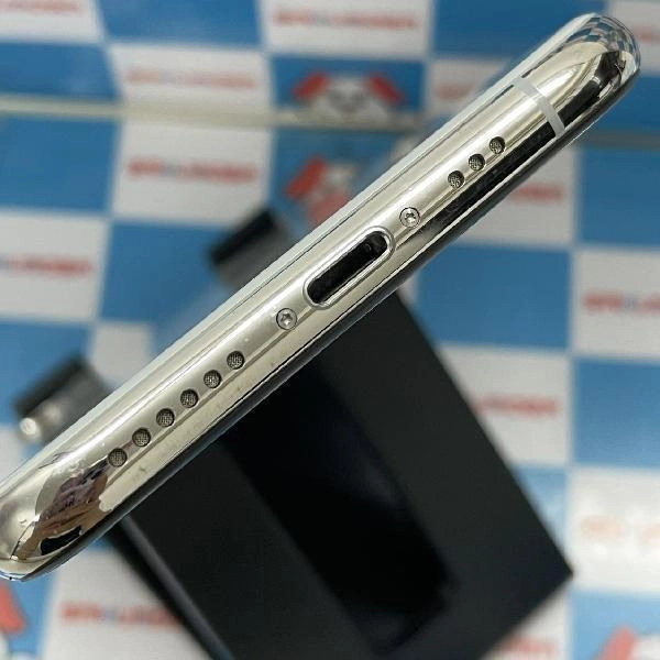 iPhoneXS au版SIMフリー 256GB MTE12J/A A2098 シルバー