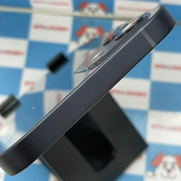 iPhone12 docomo版SIMフリー 64GB MGHN3J/A A2402 開封未使用品 ブラック