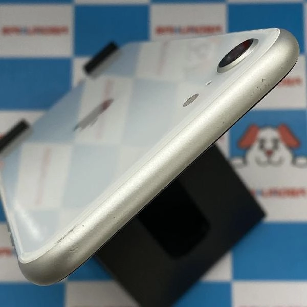 iPhoneSE 第2世代 SoftBank版SIMフリー 64GB MX9T2J/A A2296 ホワイト