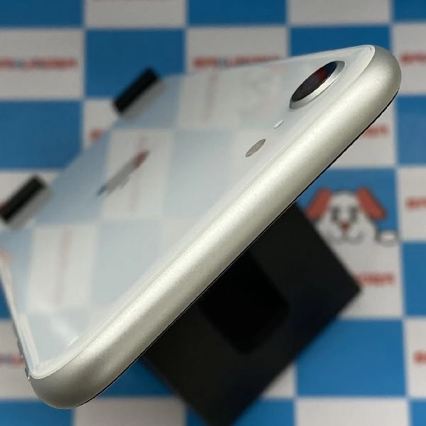 iPhoneSE 第2世代 Apple版SIMフリー 128GB MXD12J/A A2296 美品 ホワイト