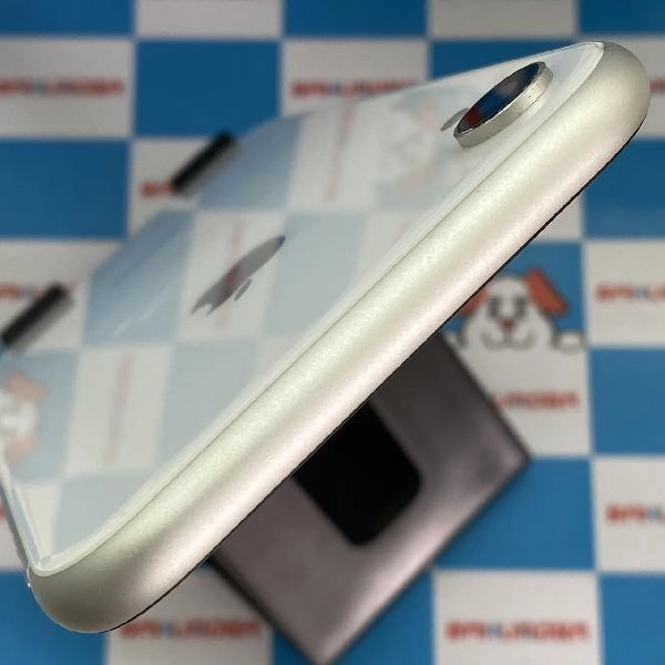 iPhoneXR au版SIMフリー 64GB MT032J/A A2106