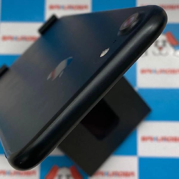 iPhone7 Apple版SIMフリー 32GB MNCE2J/A A1779 ブラック