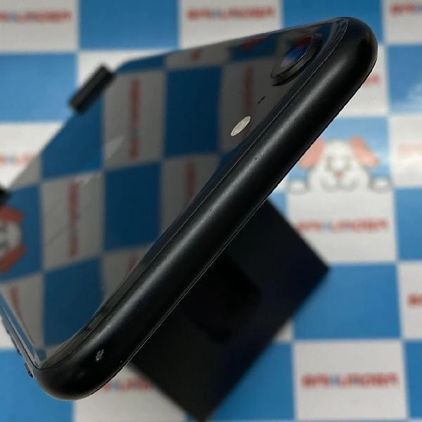 iPhoneSE 第2世代 au版SIMフリー 64GB MHGP3J/A A2296 ブラック