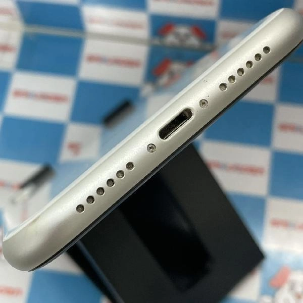 iPhoneXR docomo版SIMフリー 256GB MT0W2J/A A2106