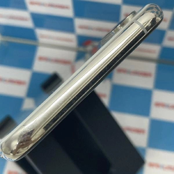 iPhoneXS au版SIMフリー 256GB MTE12J/A A2098 シルバー