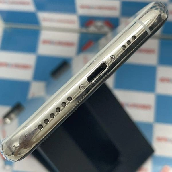 iPhoneXS au版SIMフリー 256GB MTE12J/A A2098 シルバー