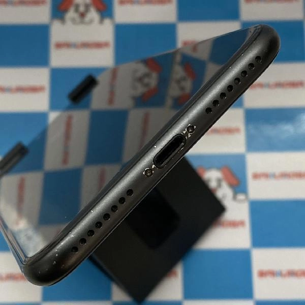 iPhone8 Plus Apple版SIMフリー 64GB MQ9K2J/A A1898