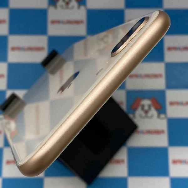 iPhone8 Plus au版SIMフリー 64GB MQ9M2J/A A1898 美品