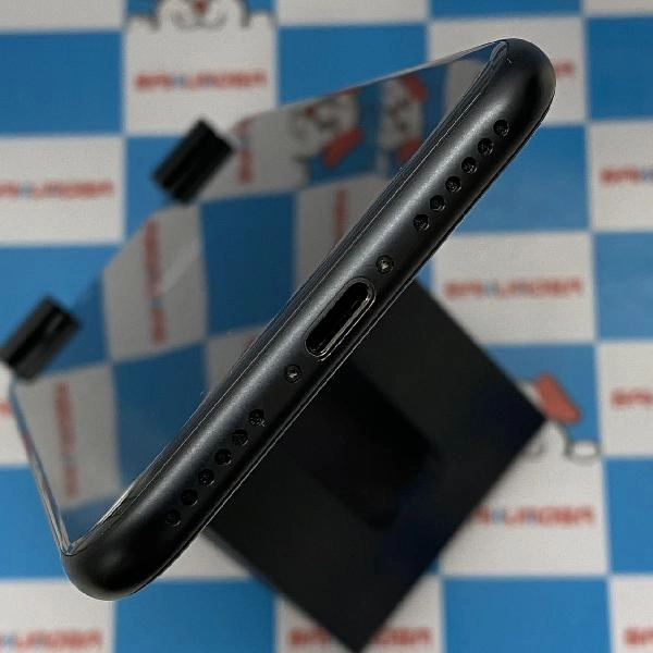 iPhoneSE 第2世代 docomo版SIMフリー 64GB MX9R2J/A A2296 極美品 ブラック