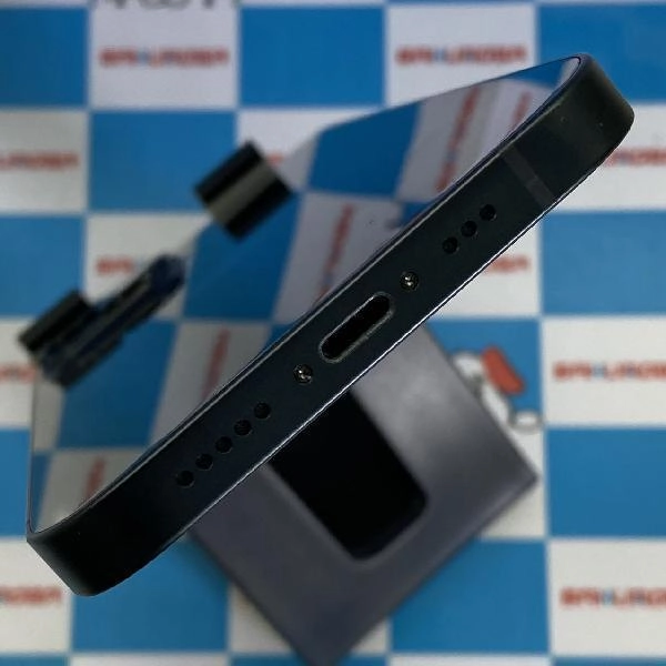 iPhone14 au版SIMフリー 256GB MPVW3J/A A2881