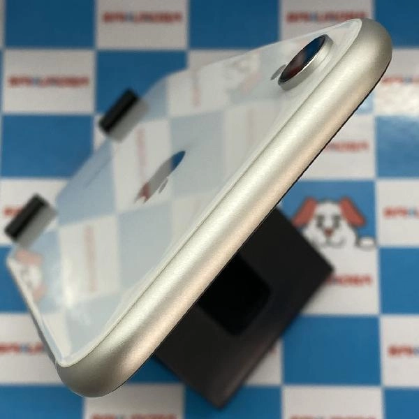 iPhoneXR docomo版SIMフリー 128GB MT0J2J/A A2106 極美品