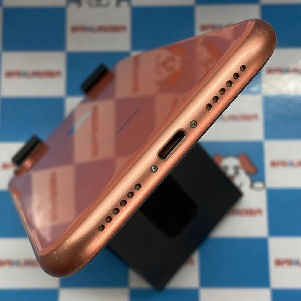 iPhoneXR au版SIMフリー 64GB MT0A2J/A A2106