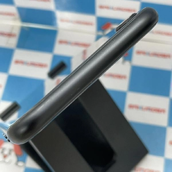 iPhoneSE 第2世代 au版SIMフリー 64GB MHGP3J/A A2296 新品同様 ブラック