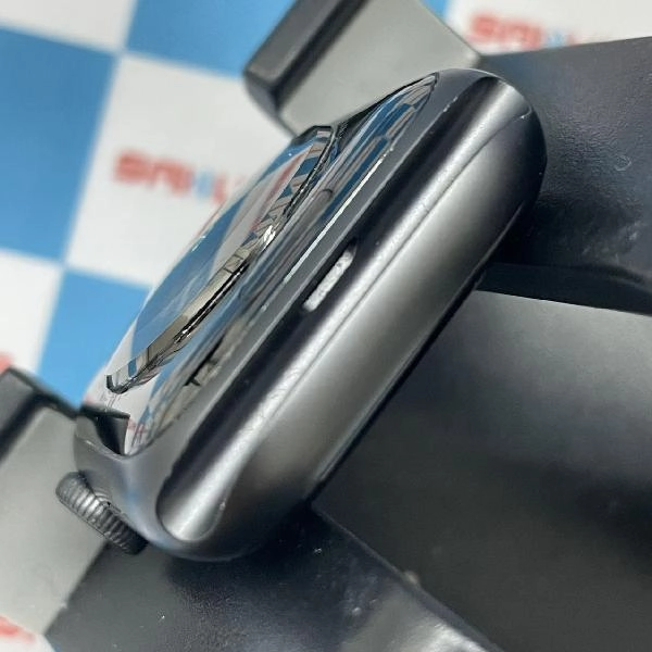 Apple Watch Series 4 GPSモデル  MU6D2J/A