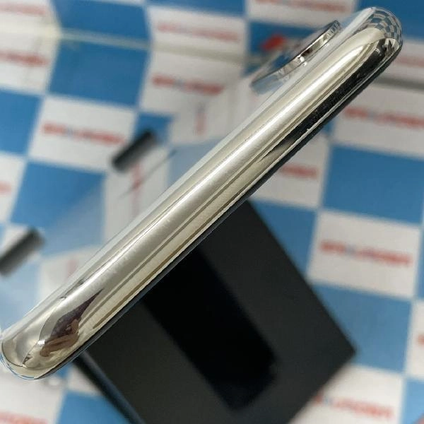 iPhoneX au版SIMフリー 256GB MQC22J/A A1902