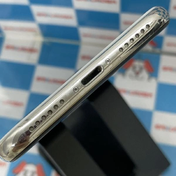 iPhoneX au版SIMフリー 256GB MQC22J/A A1902