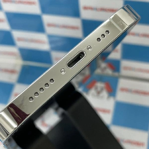 iPhone14 Pro docomo版SIMフリー 1TB MQ2M3J/A A2889 極美品