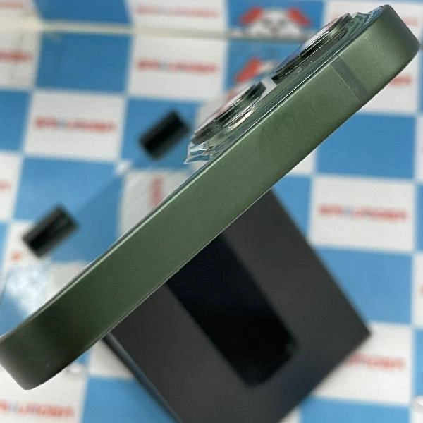 iPhone13 au版SIMフリー 128GB MNGG3J/A A2631