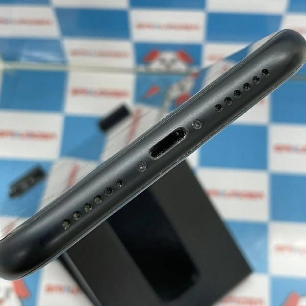 iPhoneXR SoftBank版SIMフリー 64GB MT002J/A A2106