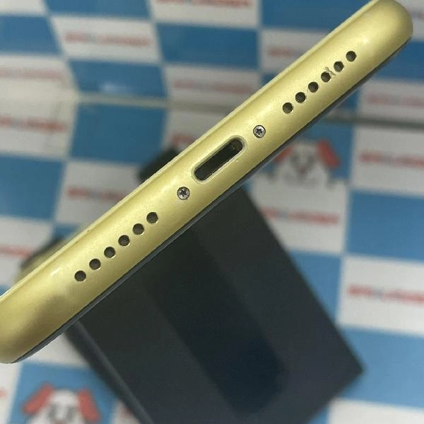 iPhone11 Apple版SIMフリー 128GB MWM42J/A A2221 イエロー