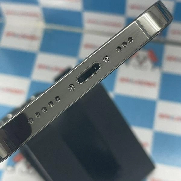 iPhone13 Pro 海外版SIMフリー 256GB MLVE3ZD/A A2638 極美品