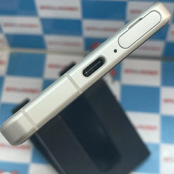 Xperia 5 IV SIMフリー 256GB XQ-CQ44 新品同様 ホワイト