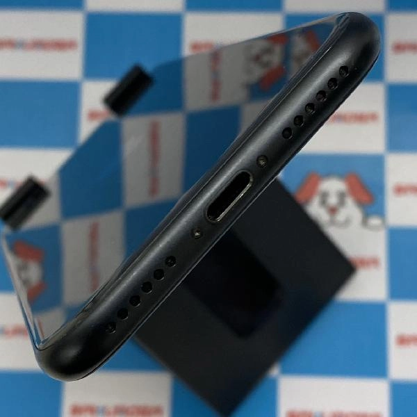 iPhoneSE 第2世代 Apple版SIMフリー 64GB MHGP3J/A A2296 極美品 ブラック