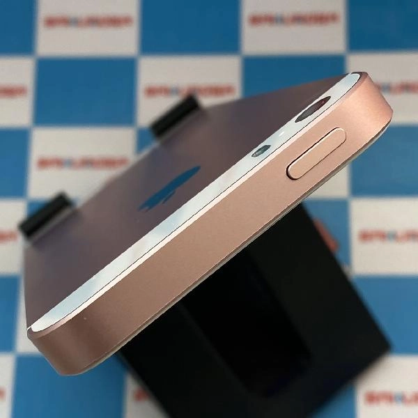 iPhoneSE au版SIMフリー 32GB NP852J/A A1723