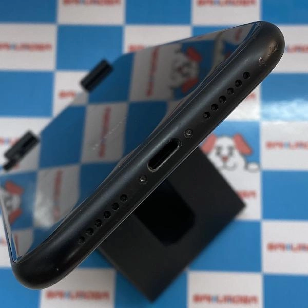 iPhoneXR au版SIMフリー 64GB MT002J/A A2106 美品