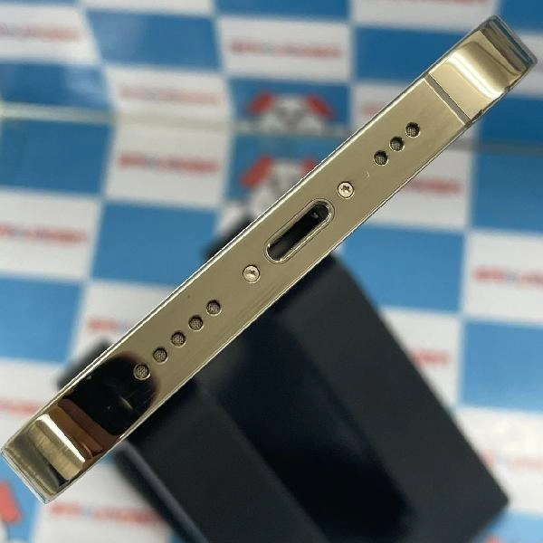 iPhone12 Pro au版SIMフリー 512GB MGMH3J/A A2406 ゴールド